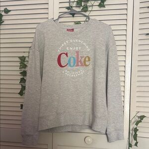 🌺 Gray Coca-Cola Sweatshirt